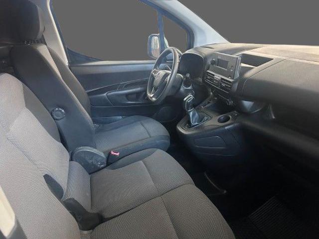 OPEL Combo usata, con Alzacristalli elettrici