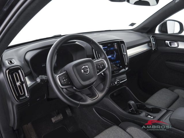 VOLVO XC40 usata 7