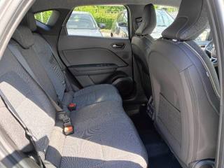 RENAULT Captur usata, con Volante in pelle