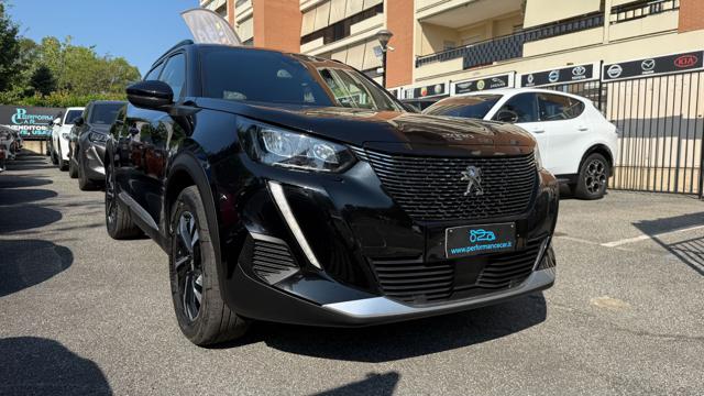 PEUGEOT 2008 usata, con Airbag