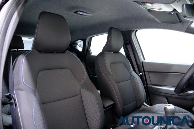 RENAULT Captur usata 52