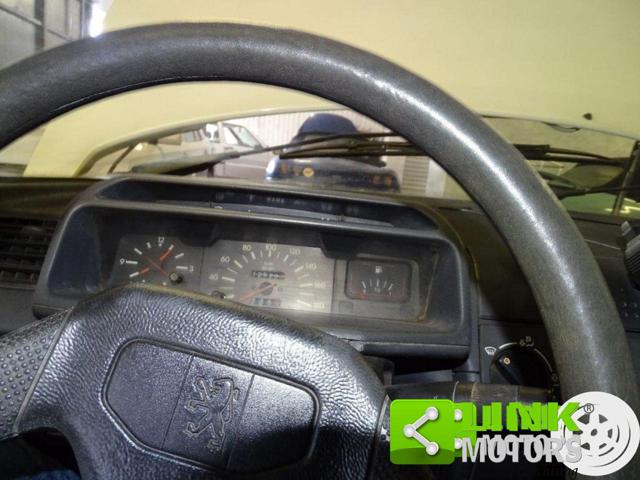 PEUGEOT 205 usata 12