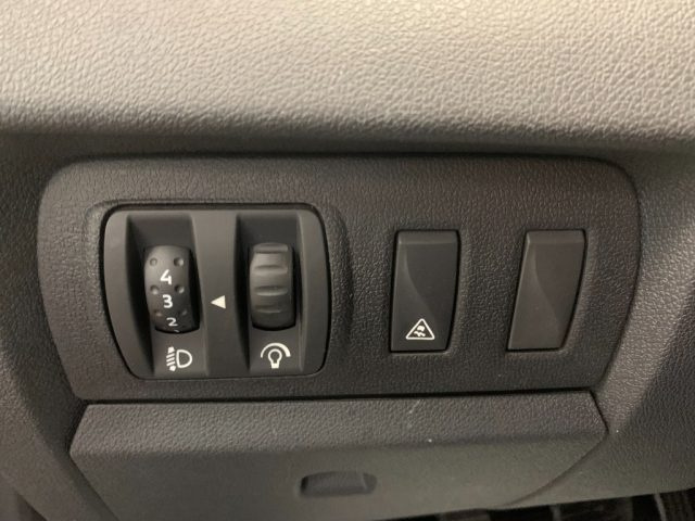 RENAULT Megane usata, con Volante multifunzione