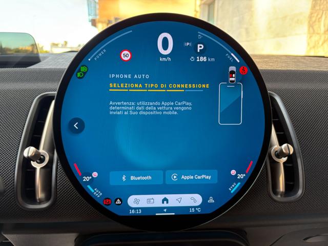 MINI Countryman usata, con Sensori di parcheggio anteriori