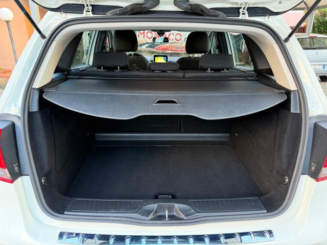 MERCEDES-BENZ B 180 usata, con USB