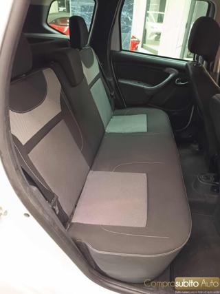 DACIA Duster usata, con Sedile posteriore sdoppiato