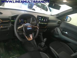 DACIA Duster usata, con Touch screen