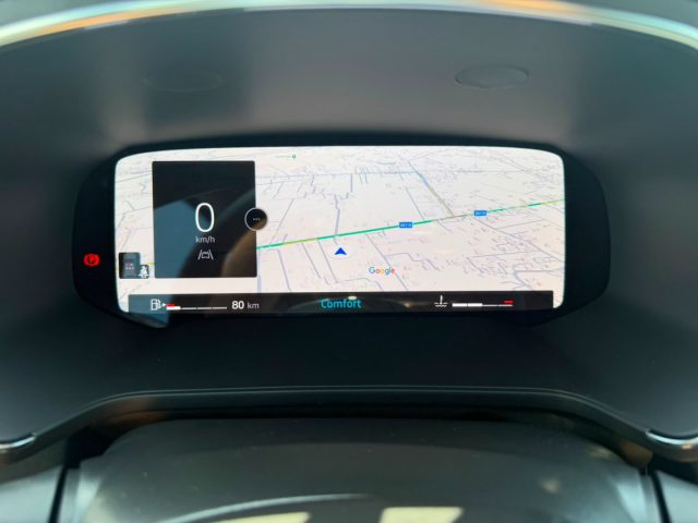 RENAULT Captur usata, con Autoradio digitale