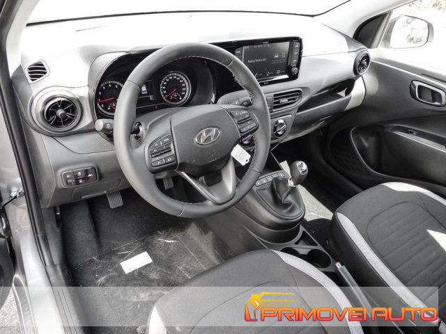 HYUNDAI i10 usata, con Airbag