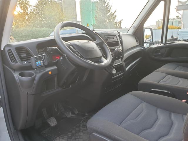 IVECO Daily usata 10