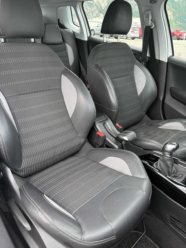 PEUGEOT 2008 usata, con Climatizzatore