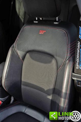 FORD Focus usata, con Controllo automatico clima
