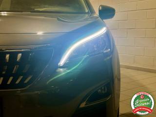 PEUGEOT 3008 usata, con Autoradio