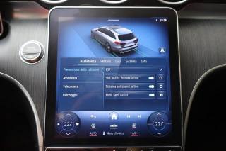 MERCEDES-BENZ C 200 usata, con Fari al laser