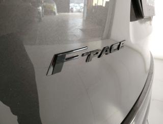 JAGUAR F-Pace usata, con Bluetooth