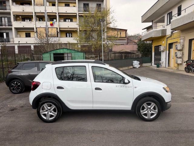 DACIA Sandero usata, con Airbag Passeggero