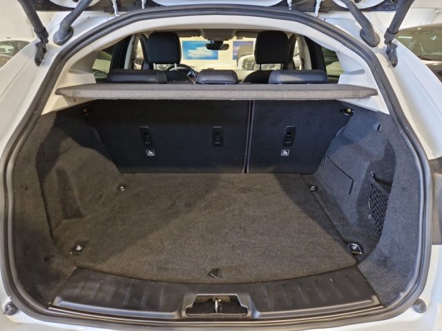 JAGUAR E-Pace usata, con Interni in pelle