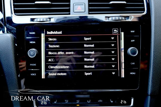 VOLKSWAGEN Golf GTI usata, con Cronologia tagliandi