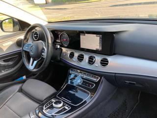 MERCEDES-BENZ E 200 usata, con ESP