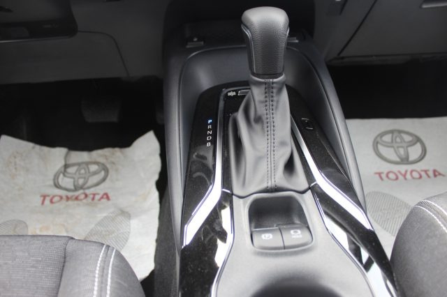 TOYOTA Corolla usata, con Bracciolo