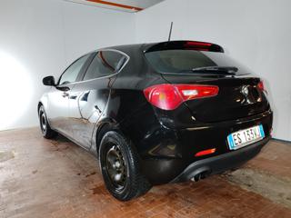 ALFA ROMEO Giulietta usata, con Autoradio
