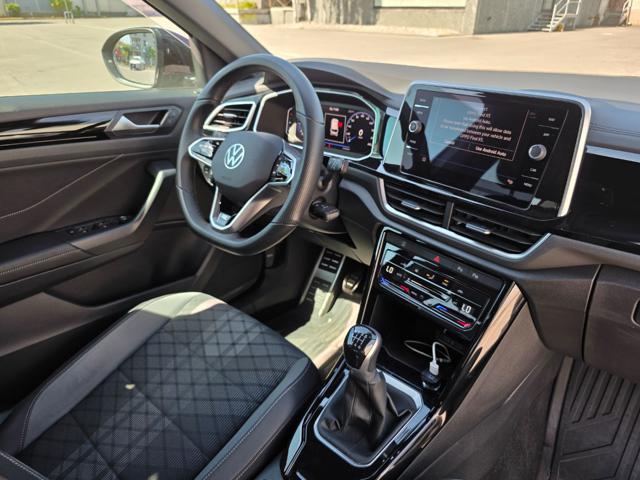 VOLKSWAGEN T-Roc usata, con USB
