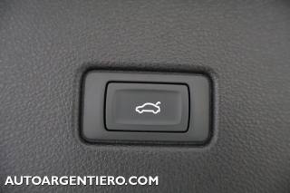 AUDI Q5 usata, con Sensori di parcheggio anteriori