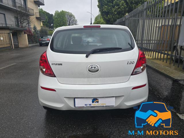HYUNDAI i20 usata, con Alzacristalli elettrici