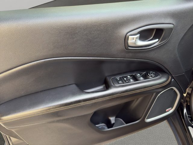 JEEP Compass usata, con Servosterzo