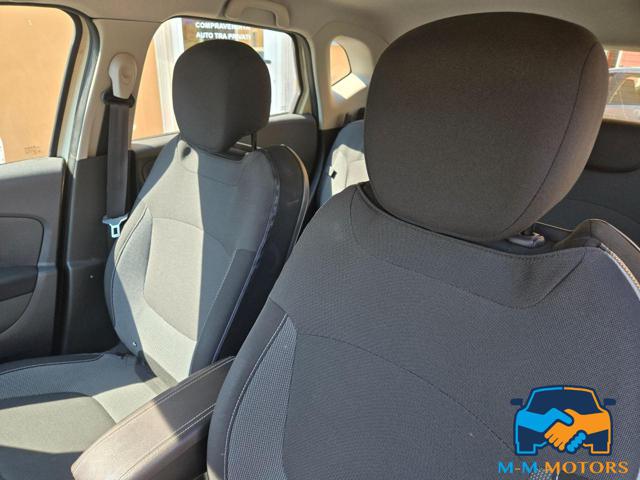 RENAULT Captur usata, con Airbag testa