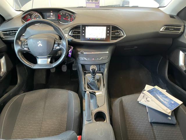 PEUGEOT 308 usata, con Fendinebbia