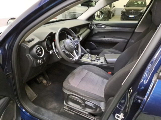 ALFA ROMEO Stelvio usata, con Cerchi in lega