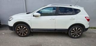 NISSAN Qashqai usata, con Boardcomputer
