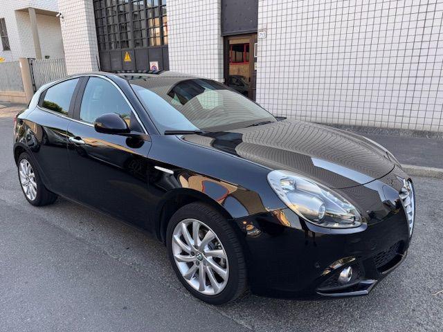 ALFA ROMEO Giulietta usata, con ABS