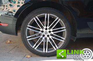 PORSCHE Macan usata, con Sedili riscaldati