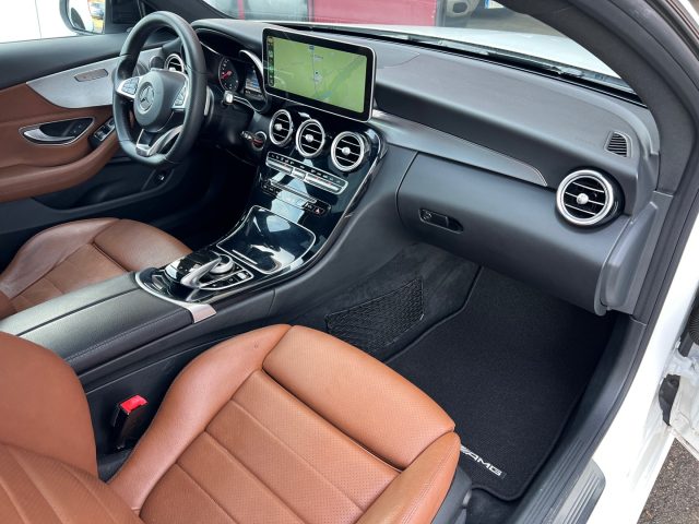 MERCEDES-BENZ C 220 usata, con Autoradio
