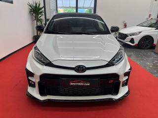 TOYOTA Yaris usata, con Airbag