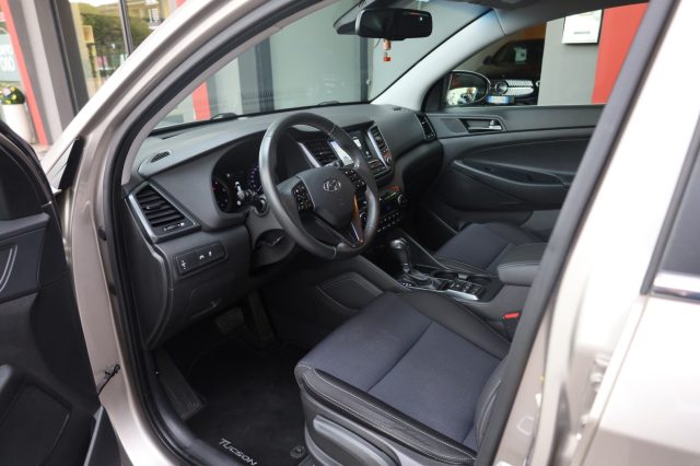 HYUNDAI Tucson usata, con Park Distance Control