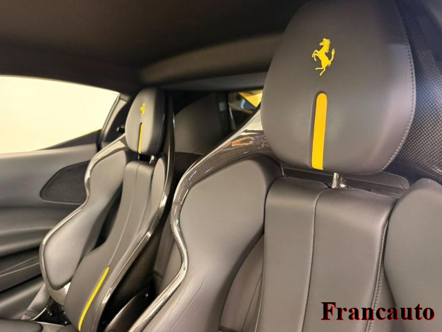 FERRARI SF90 usata, con Cronologia tagliandi