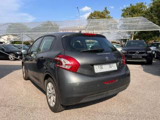 PEUGEOT 208 usata, con Airbag Passeggero