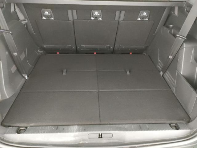 PEUGEOT 5008 usata, con Volante in pelle