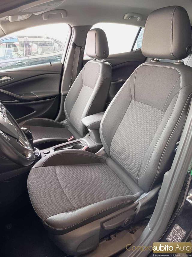 OPEL Astra usata, con Controllo trazione