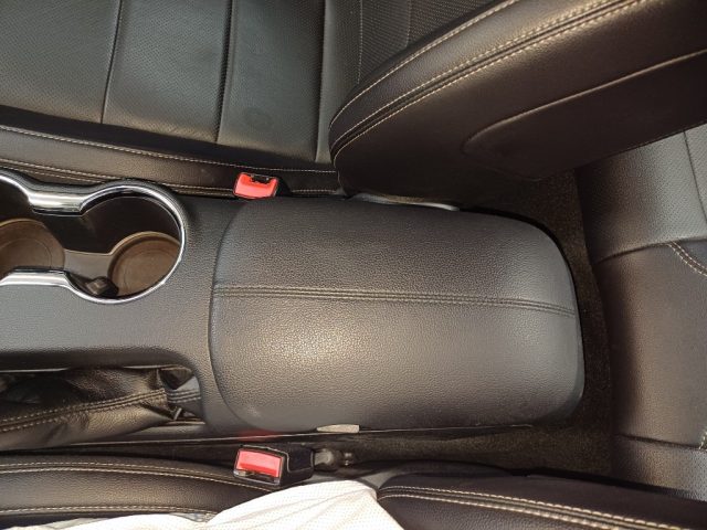 FORD Mustang usata, con Sound system