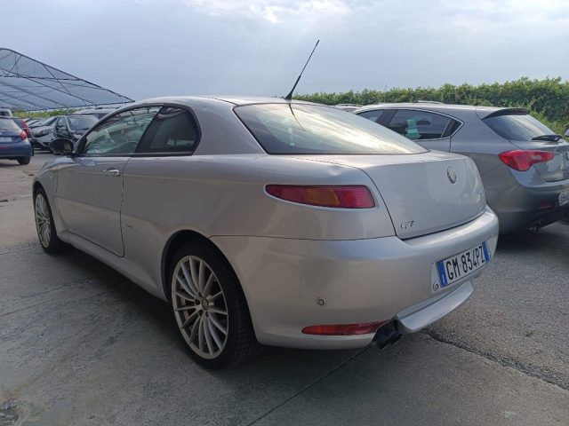 ALFA ROMEO GT usata, con Autoradio