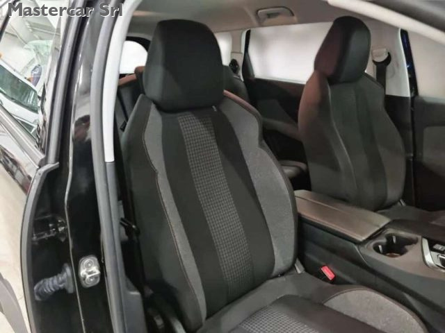 PEUGEOT 5008 usata, con Cruise Control