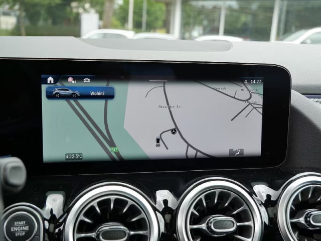 MERCEDES-BENZ GLA 200 usata, con ESP