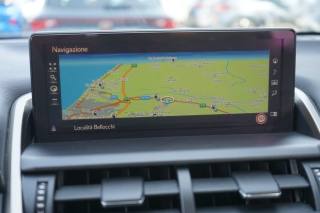 LEXUS NX 300h usata, con Controllo trazione