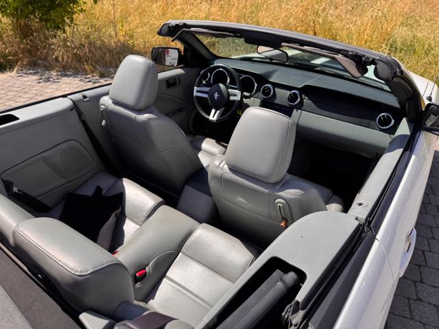 FORD Mustang usata, con Interni in pelle