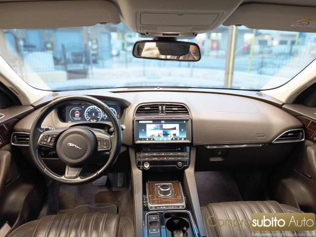 JAGUAR F-Pace usata, con ESP