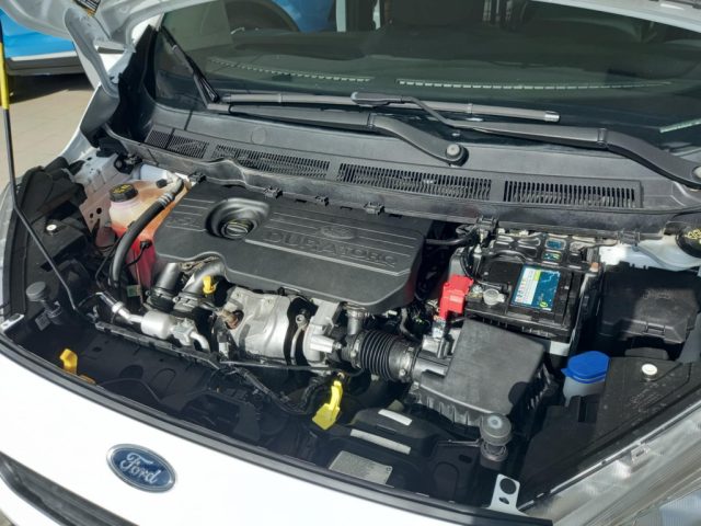 FORD Transit Courier usata, con USB